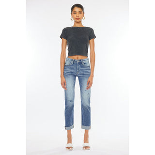 HIGH-RISE JEANS