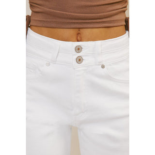 STRAIGHT JEANS